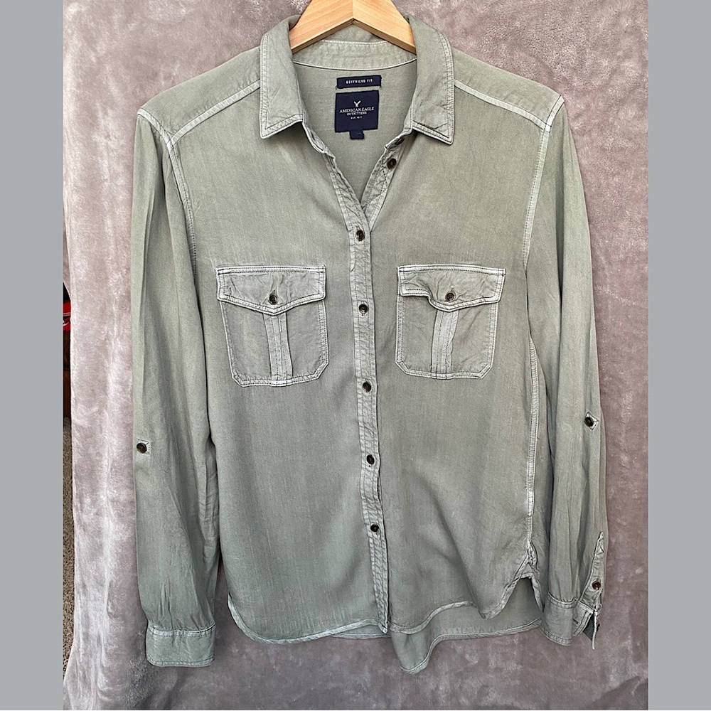 🎉American Eagle Boyfriend Fit Long-Sleeve Button-Up, Size Women’s Small, …